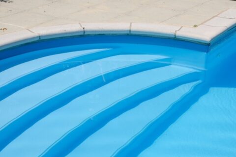 Painting a Swimming Pool for Maintenance in Maryland